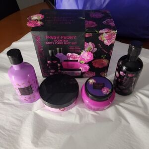 listing-status-banner